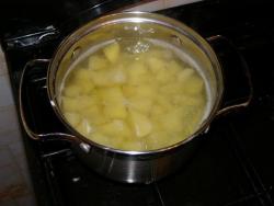 Зразы картофельные с капустой белокочанной